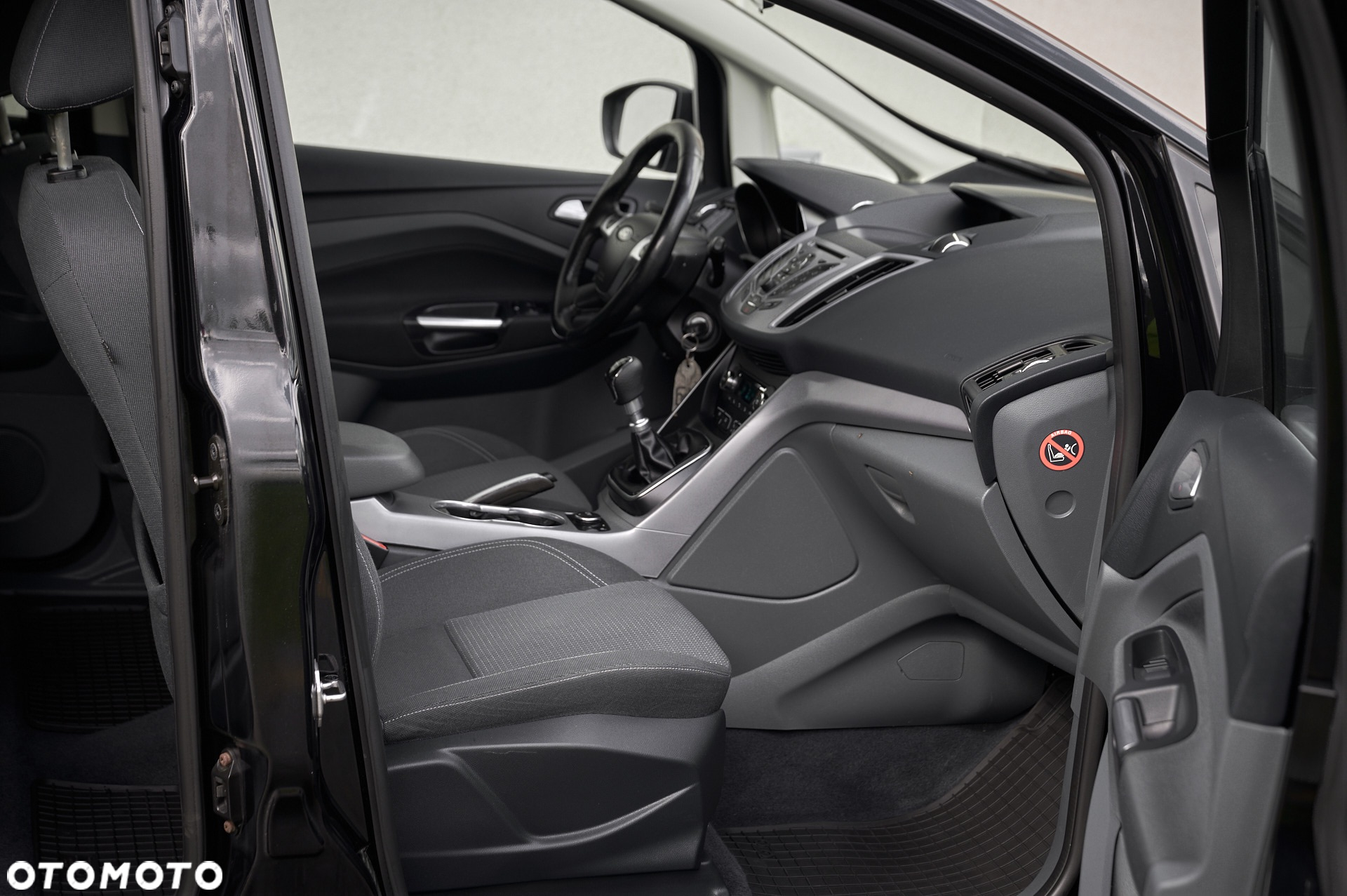 Ford Grand C-MAX - 23