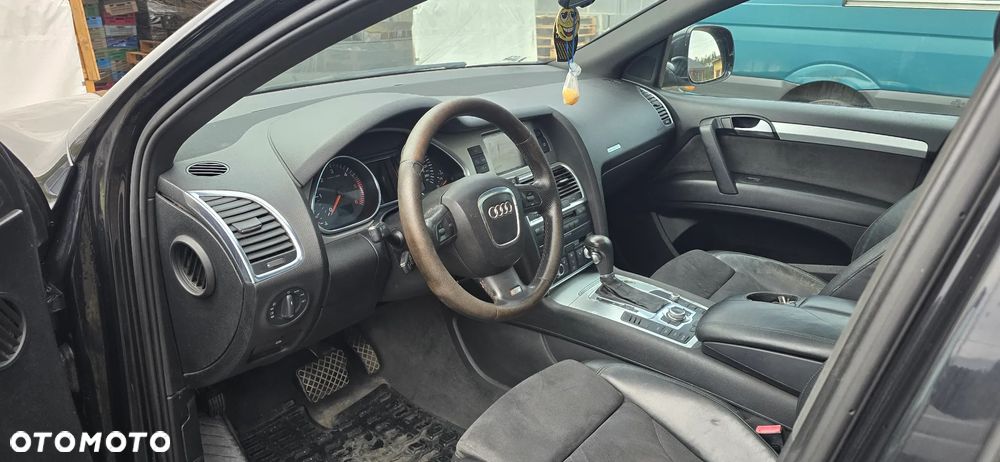 Audi Q7 3.0 TDI DPF quattro tiptronic - 30