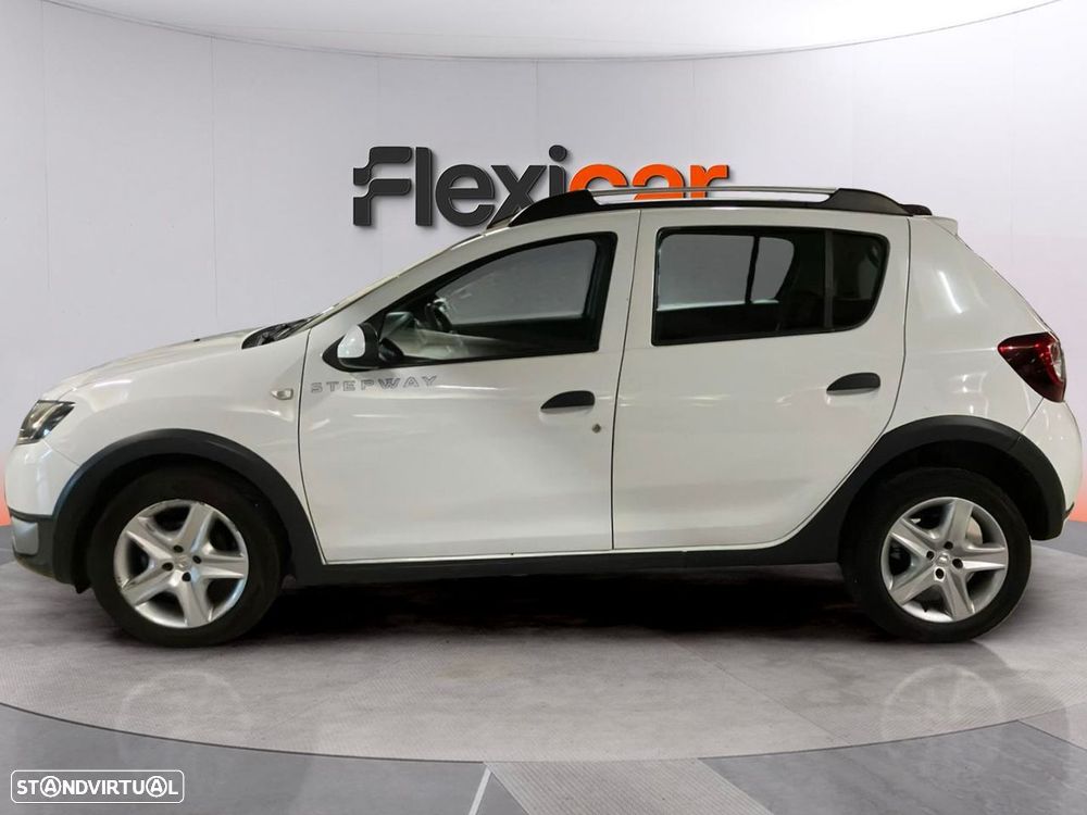 Dacia Sandero - 3
