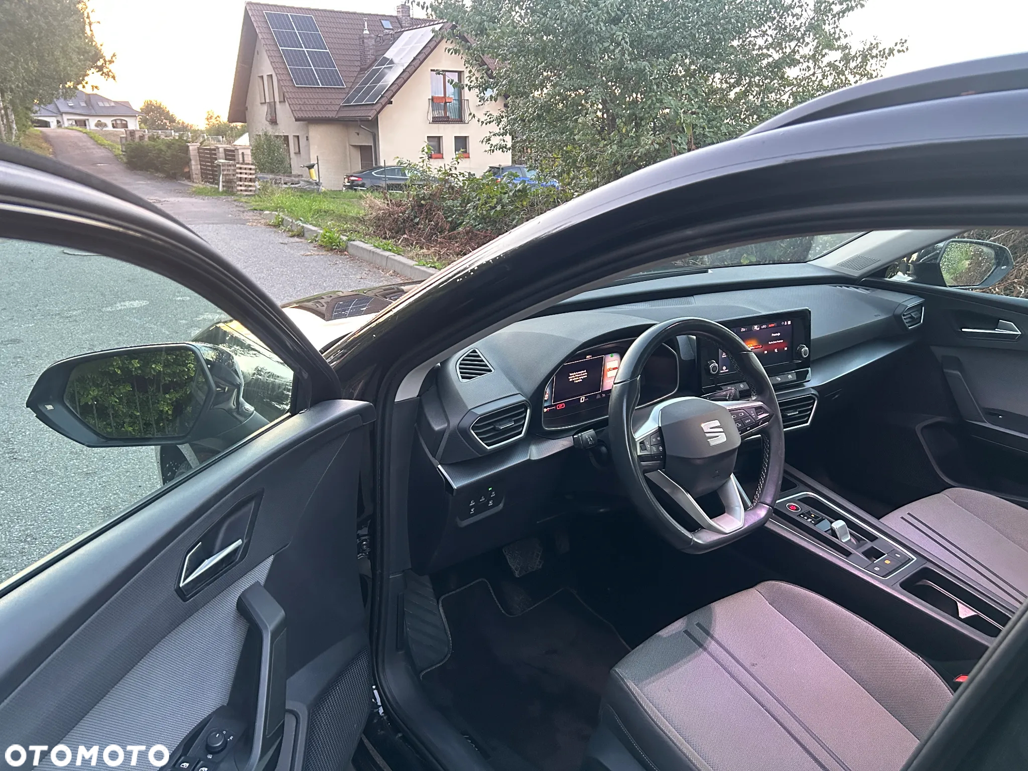 Seat Leon Sportstourer 1.0 eTSI OPF DSG Style - 11