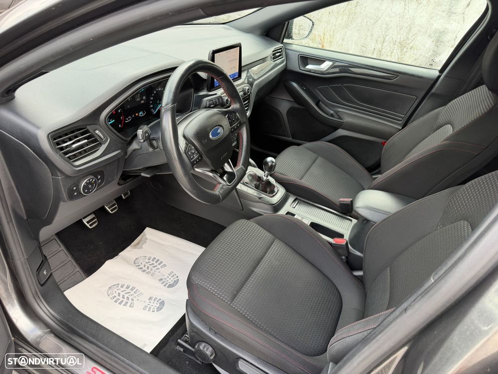 Ford Focus 1.0 EcoBoost Hybrid ST-LINE - 8