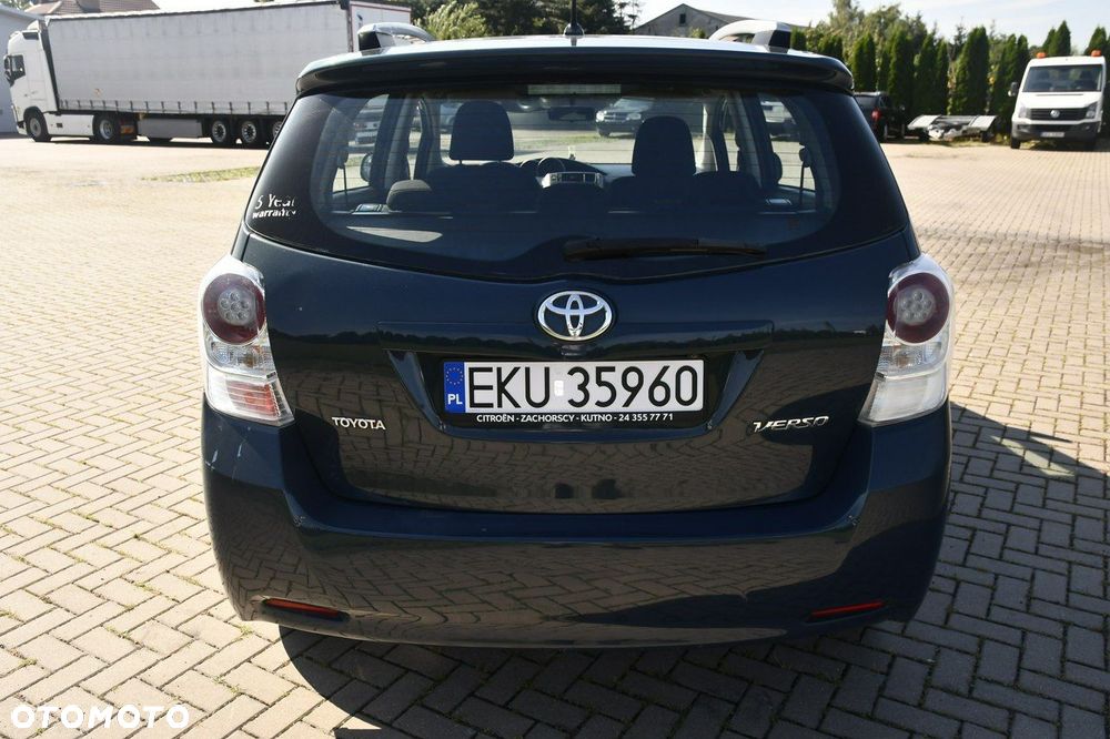Toyota Verso - 9
