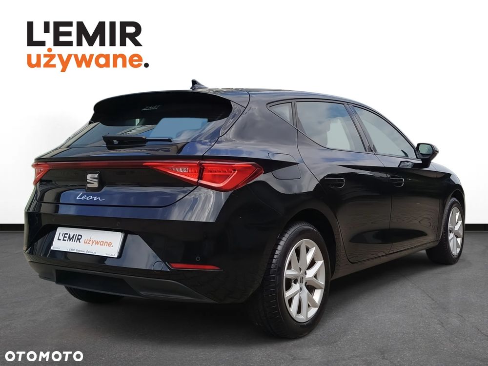 Seat Leon 1.5 eTSI Style DSG - 4