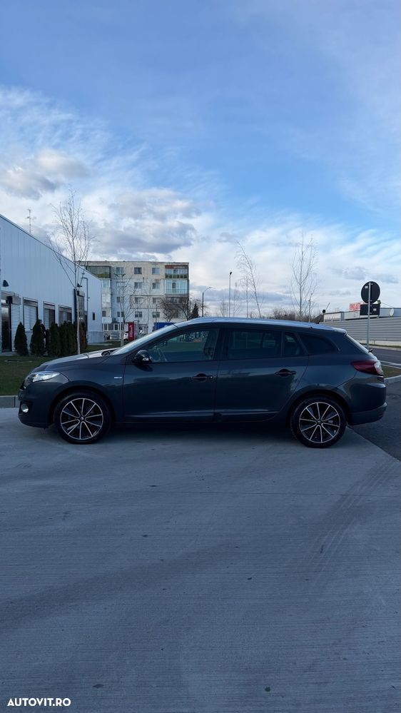 Renault Megane ENERGY dCi 130 Start & Stop Bose Edition - 8