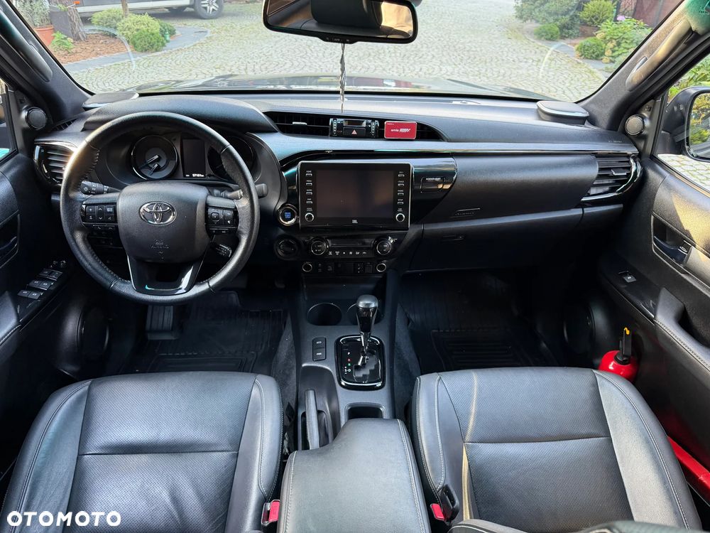 Toyota Hilux 2.8 D-4D mHEV Double Cab Invincible 4x4 - 9