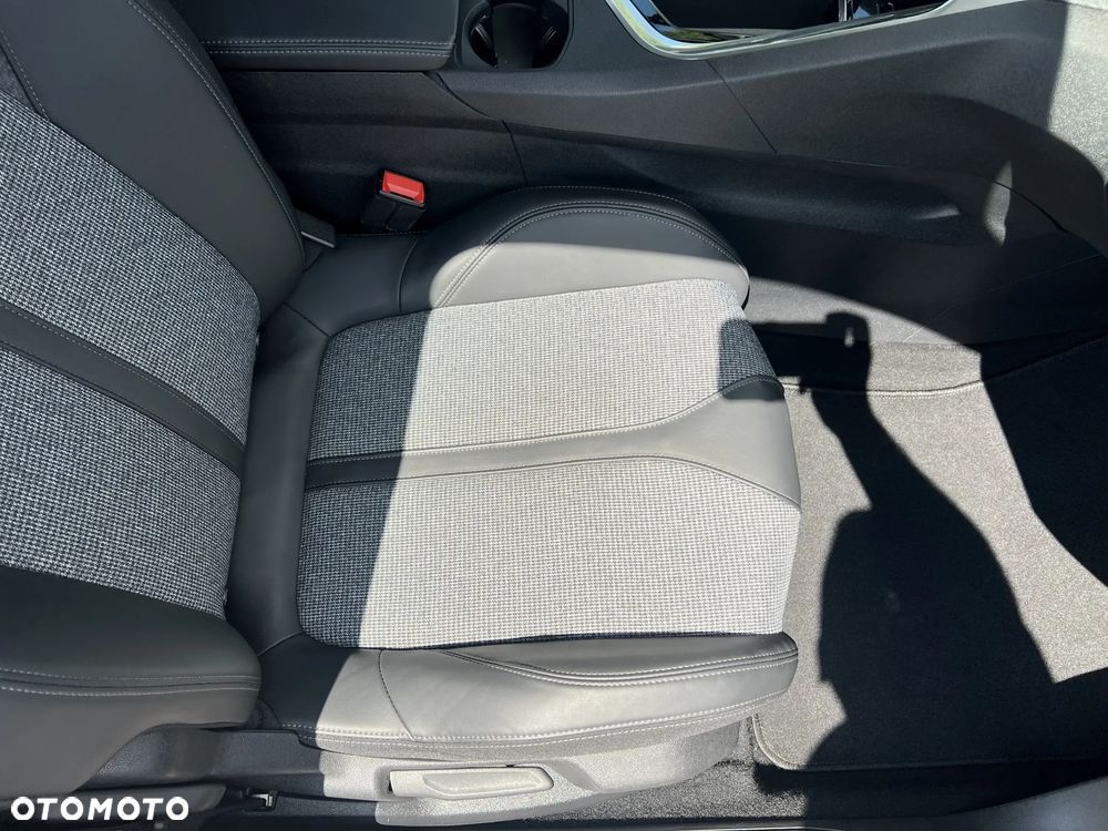 Peugeot 3008 THP 165 EAT6 Stop & Start Allure - 33