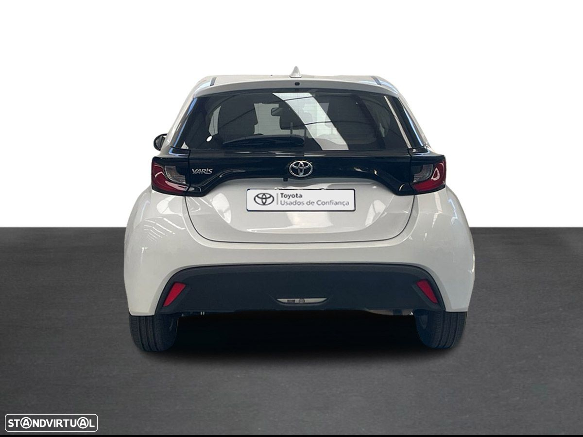 Toyota Yaris 1.0 VVT-i Comfort Plus - 4