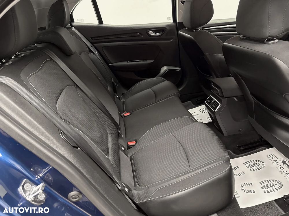 Renault Megane ENERGY TCe 100 LIFE - 16