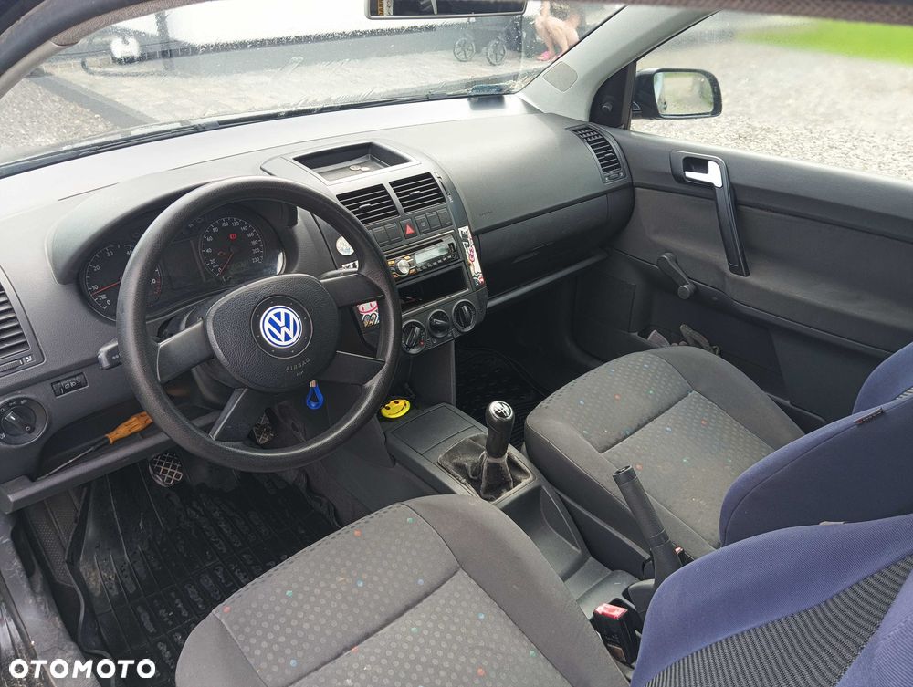 Volkswagen Polo - 5