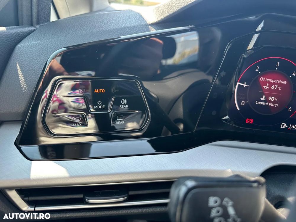 Volkswagen Golf 2.0 TDI Life - 19