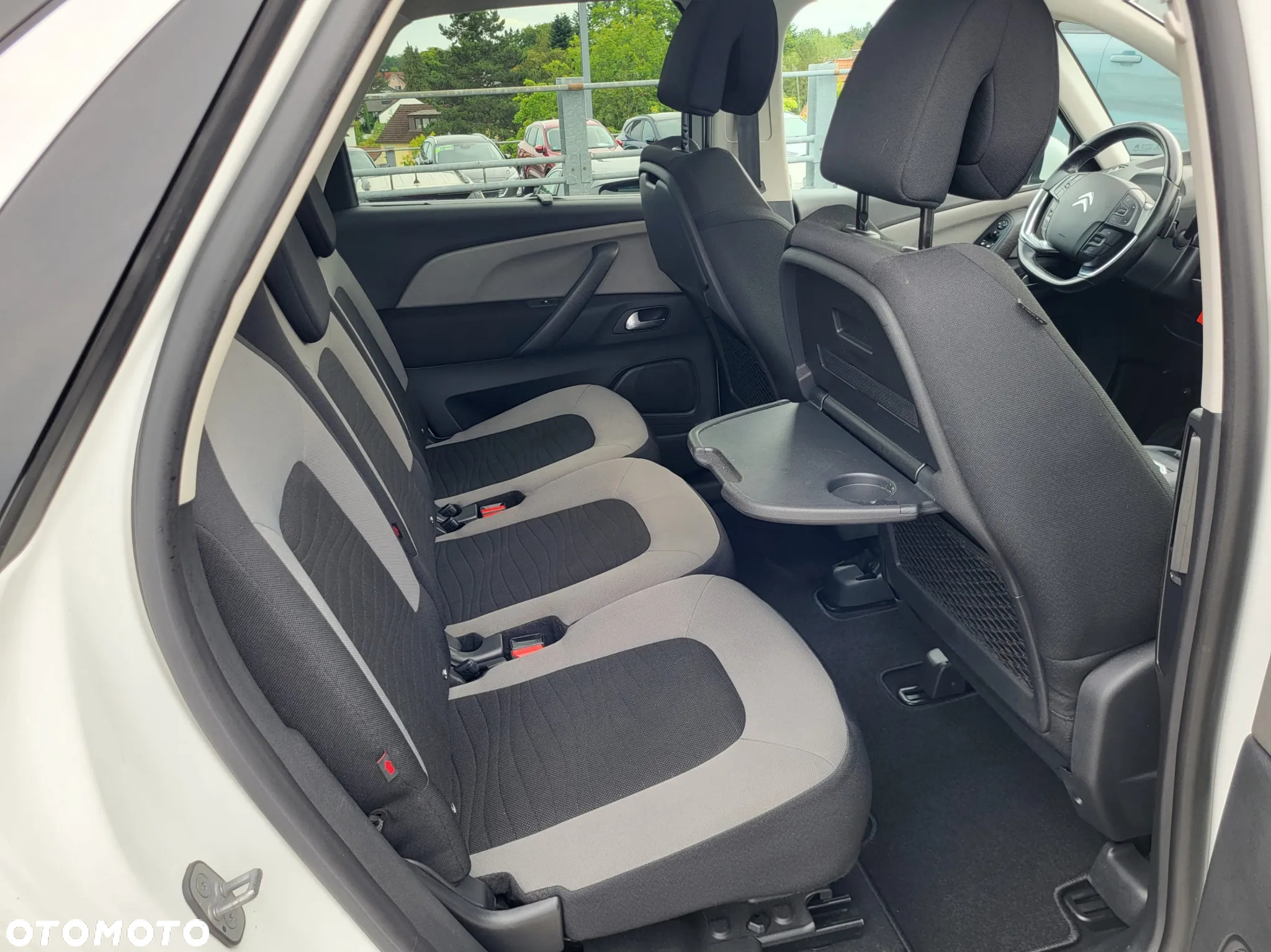 Citroën C4 Picasso BlueHDi 120 EAT6 Selection - 19