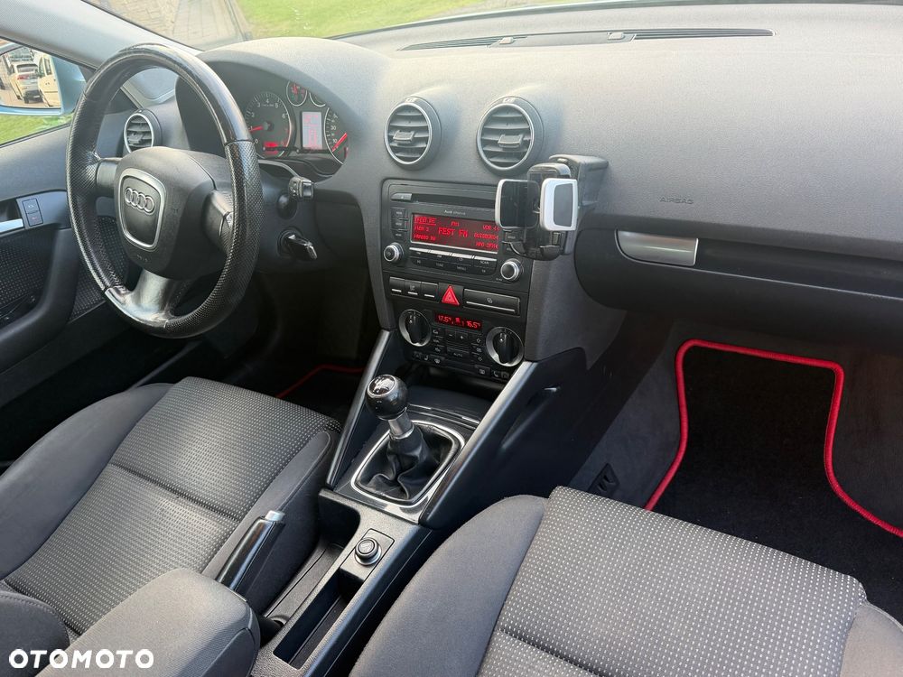Audi A3 Sportback 1.6 Ambition - 15