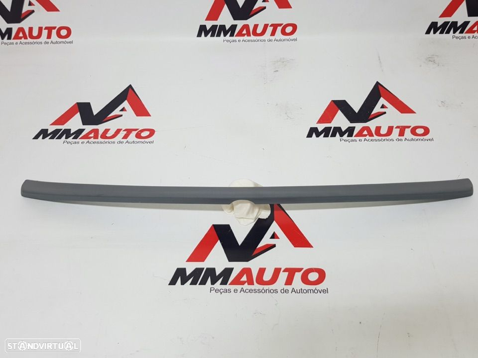 Aileron Mala Mercedes CLS W218 AMG - 2