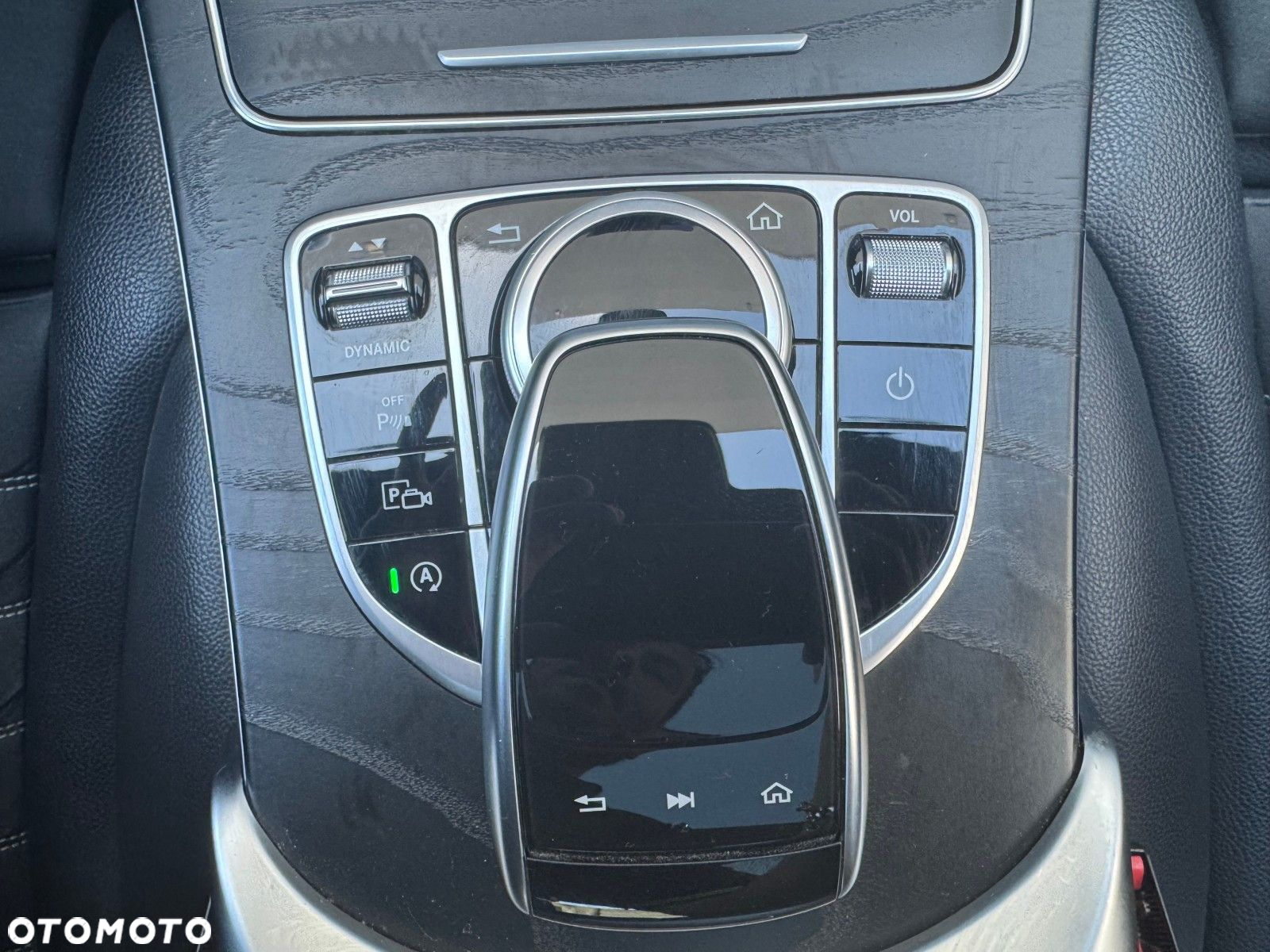 Mercedes-Benz Klasa C 220 d 4MATIC 9G-TRONIC - 21