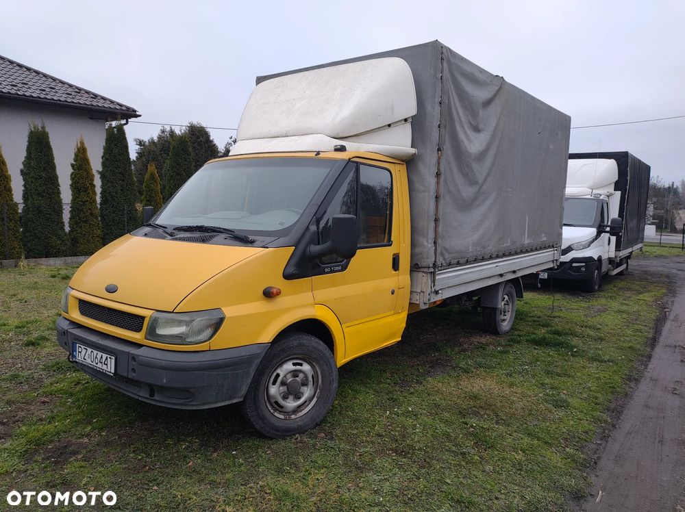 Ford Transit - 1
