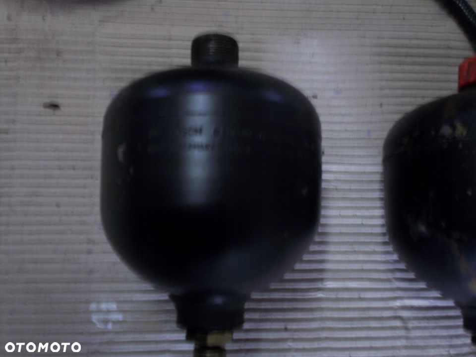 AKUMULATOR HYDRAULICZNY Massey Ferguson MF 7254 01 - 5