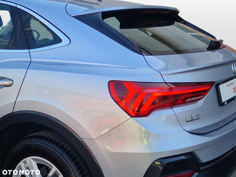 Audi Q3 Sportback - 27