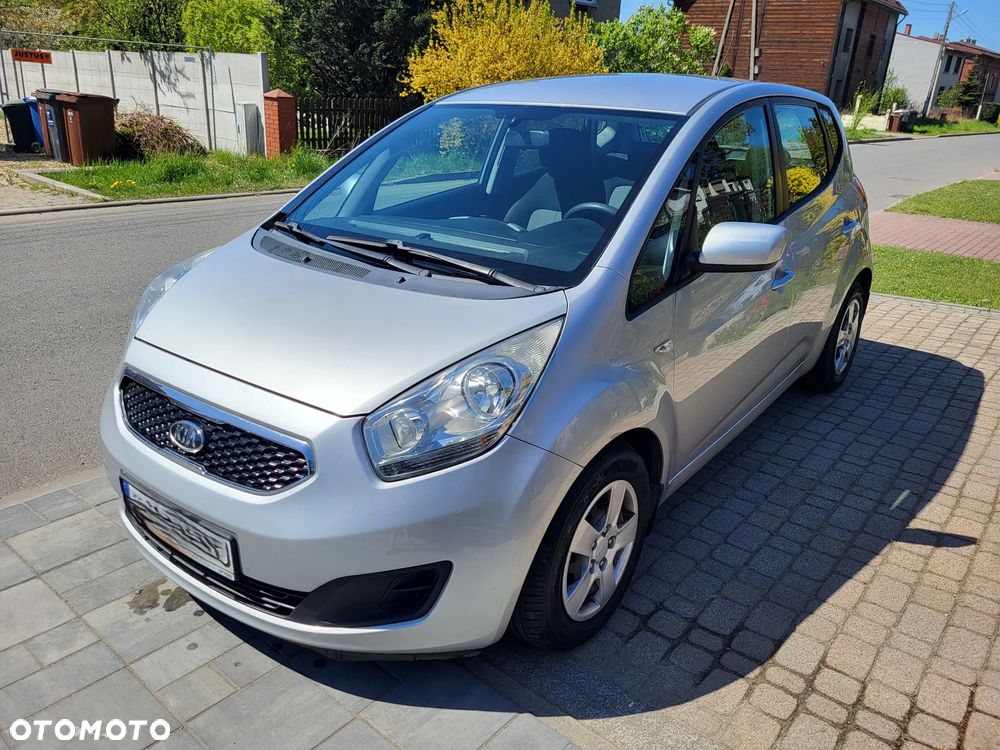 Kia Venga - 3