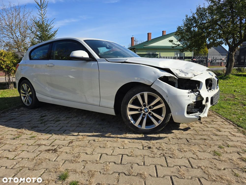 BMW Seria 1 116d Sport Line - 11