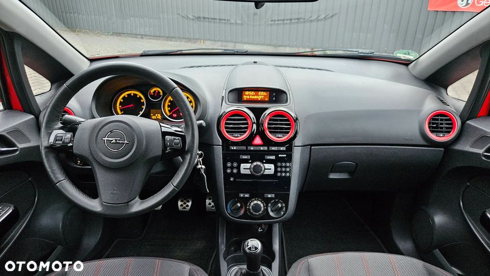 Opel Corsa 1.4 16V Color Edition - 16