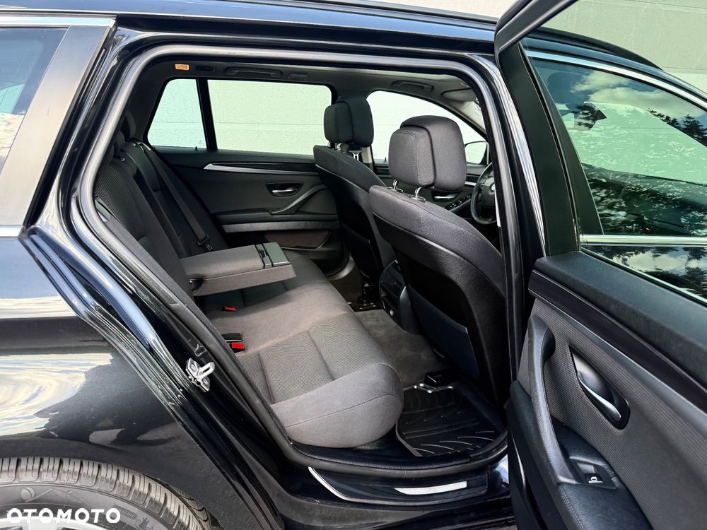 BMW Seria 5 520d Blue Performance - 9