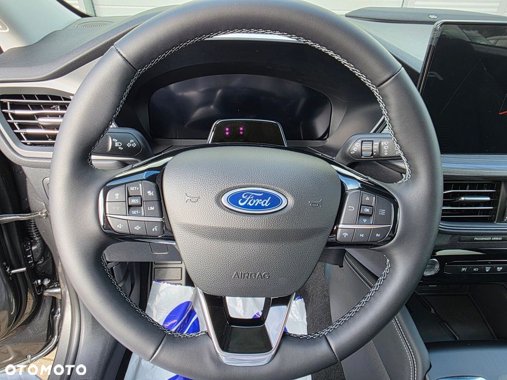 Ford Kuga - 19
