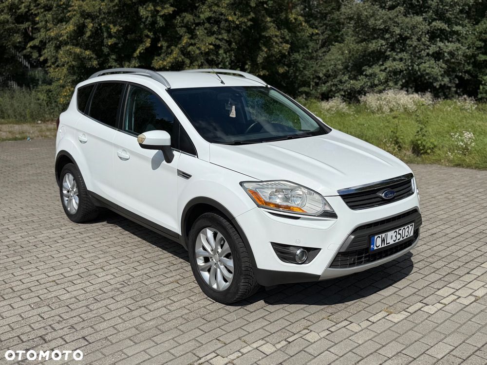 Ford Kuga 2.0 TDCi 2x4 Titanium - 1