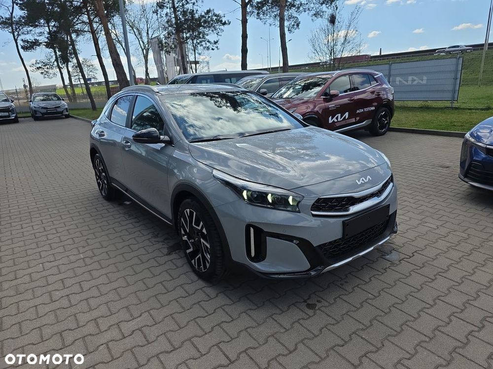 Kia XCeed 1.6 T-GDI Tribute DCT - 4