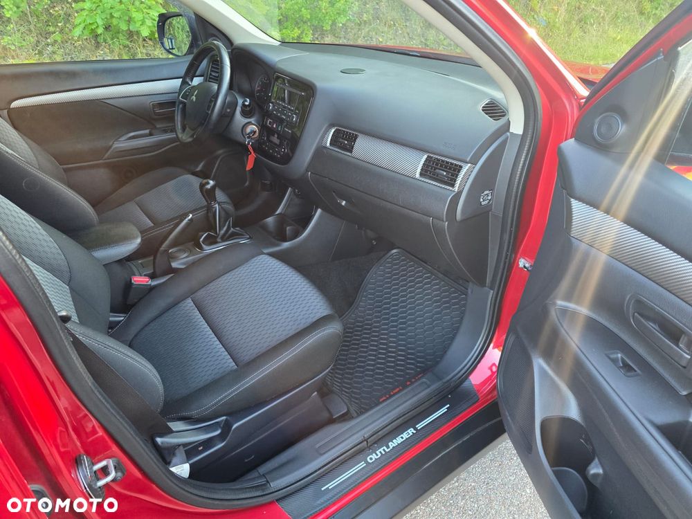 Mitsubishi Outlander 2.0 Intense + 2WD - 6