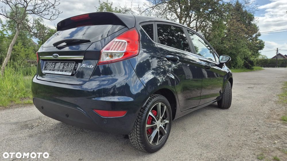 Ford Fiesta - 4