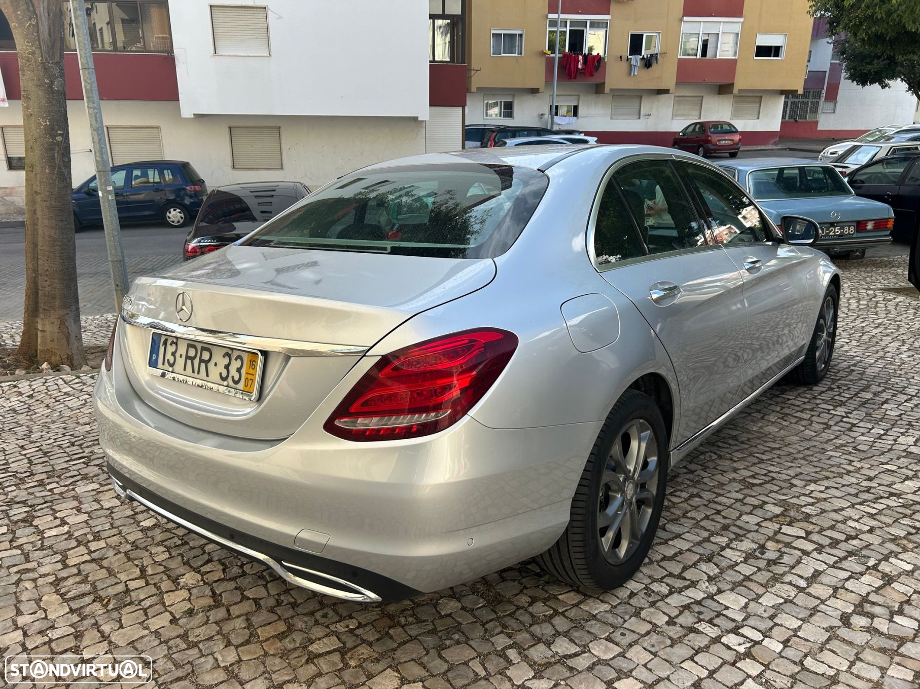 Mercedes-Benz C 300 h Avantgarde - 3