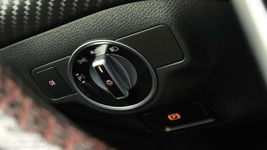 Mercedes-Benz A 180 - 11