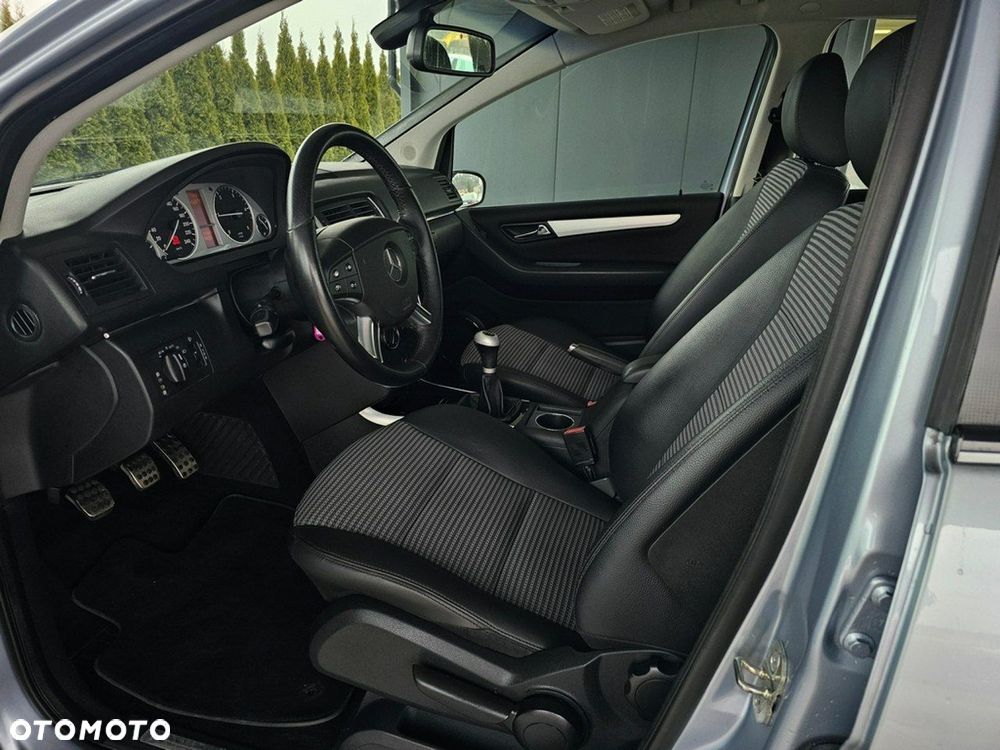 Mercedes-Benz Klasa B - 13