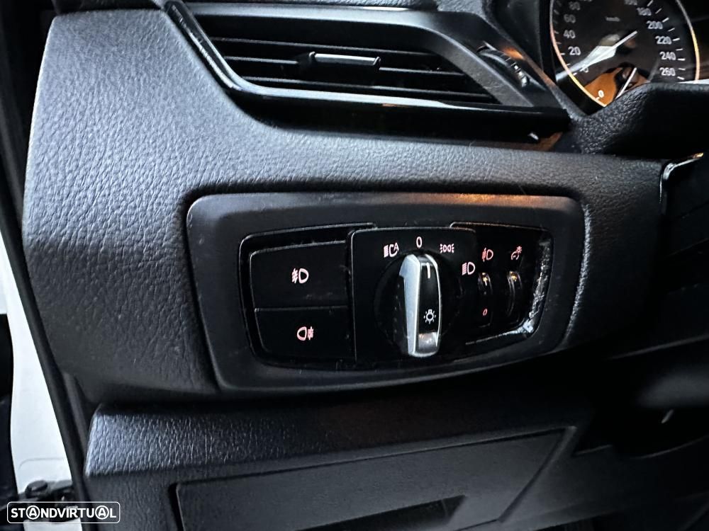 BMW 225xe Active Tourer Line Luxury - 9