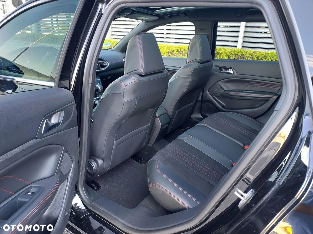 Peugeot 308 SW BlueHDi 180 EAT6 GT - 20