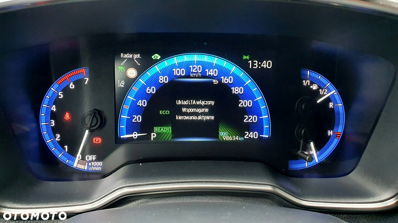 Toyota Corolla - 28