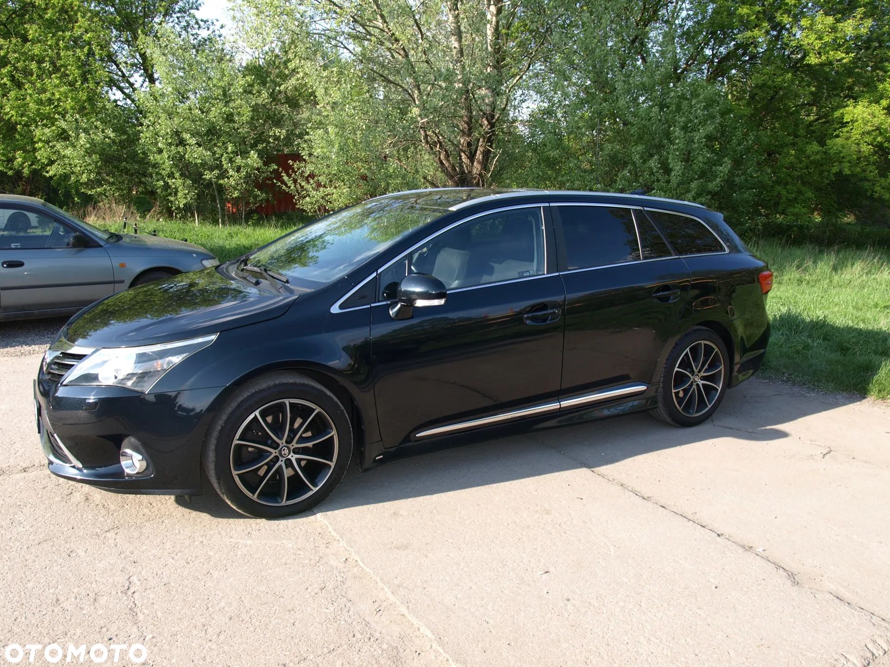 Toyota Avensis 2.2 D-4D Sol Plus - 1