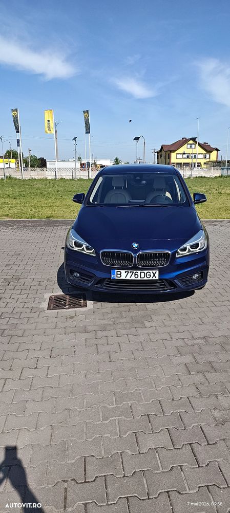 BMW Seria 2 220d - 1