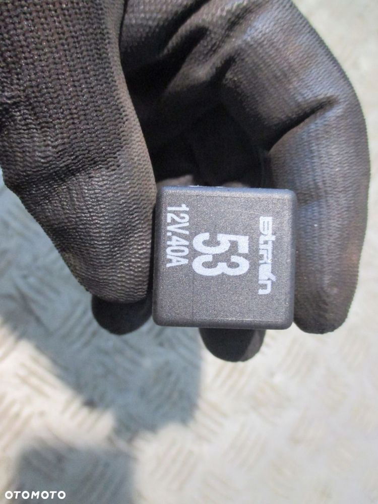 VW AUDI SEAT SKODA PRZEKAŹNIK 53 141951253B - 1