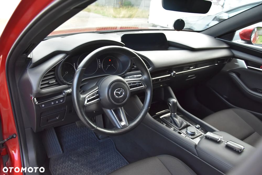 Mazda 3 e-SKYACTIV-G 2.0 M HYBRID DRIVE - 13