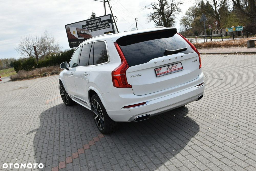 Volvo XC 90 - 25