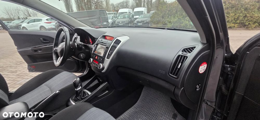 Kia Ceed 1.4 Optimum - 34