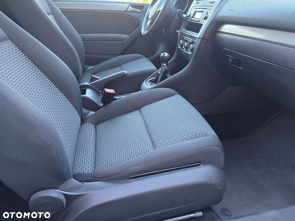 Volkswagen Golf VI 1.6 Highline - 20