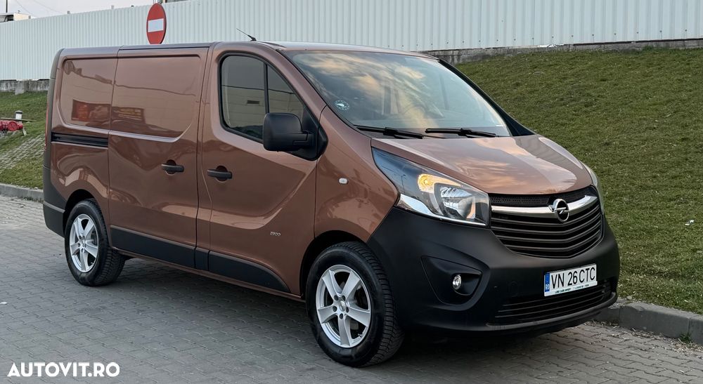 Opel Vivaro L2H1 - 18