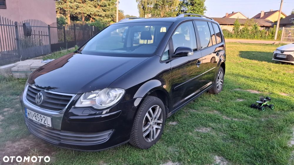 Volkswagen Touran 1.9 TDI Highline - 17