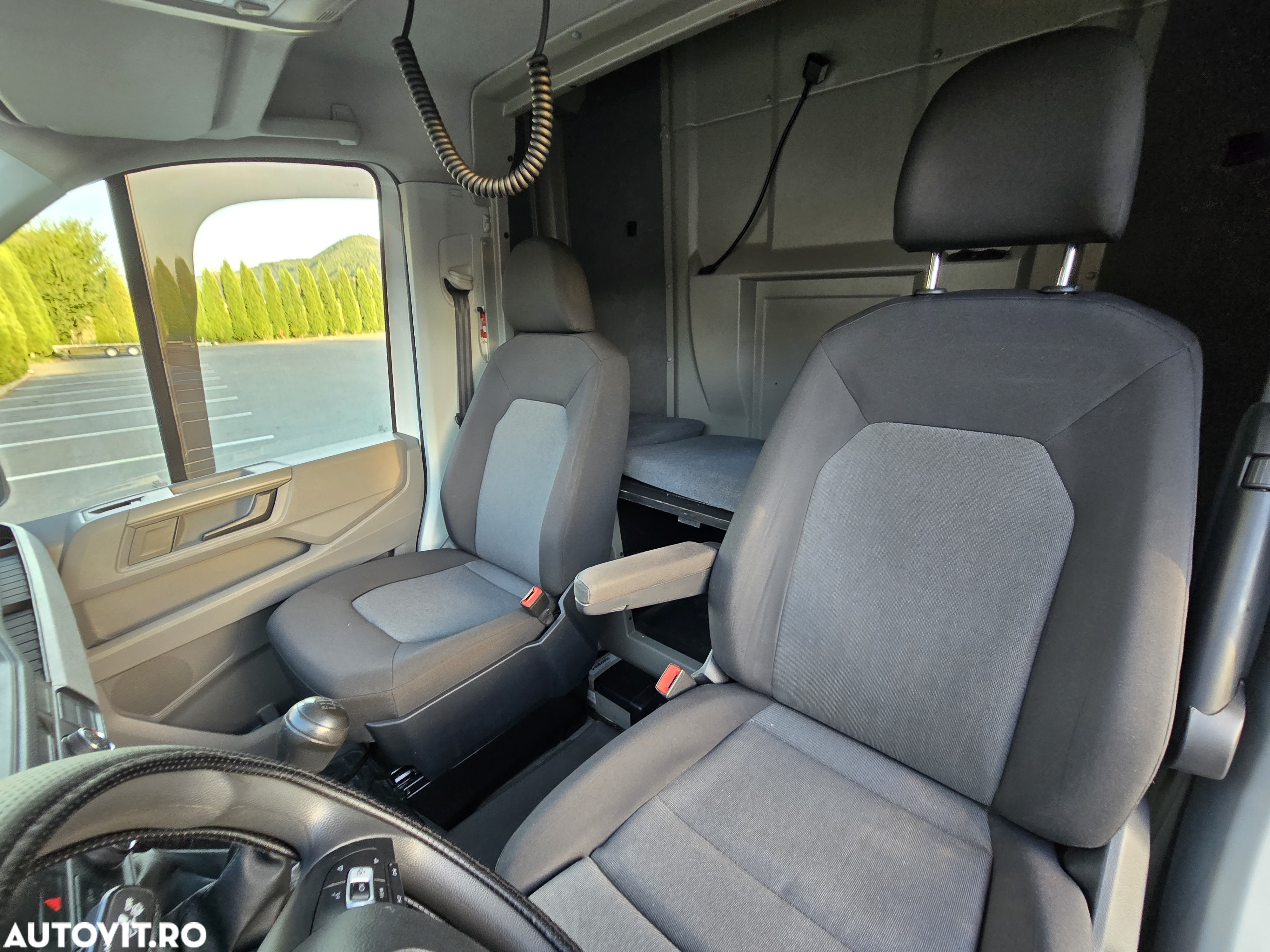 Volkswagen Crafter - 11