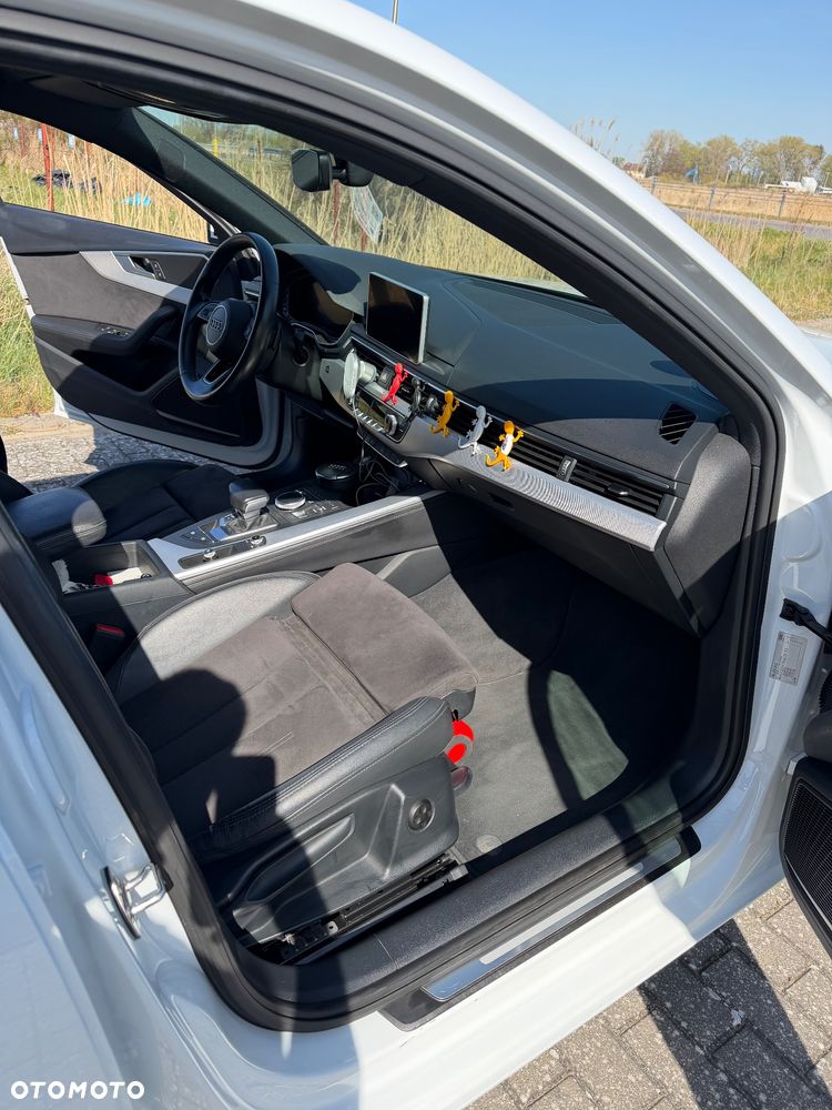 Audi A4 Limousine 40 TFSI S tronic - 6