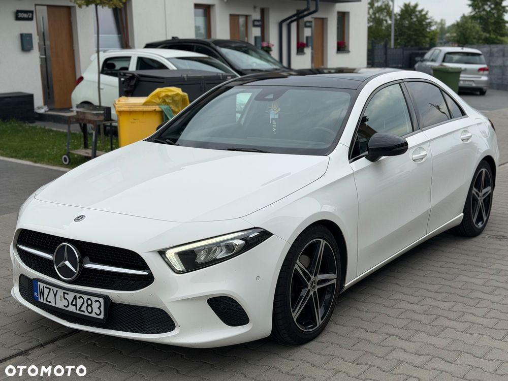 Mercedes-Benz Klasa A 180 d Edition 1 7G-DCT - 11