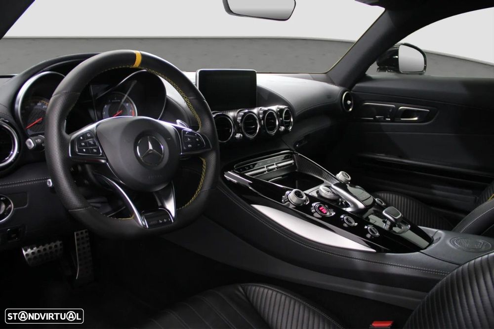 Mercedes-Benz AMG GT S - 9