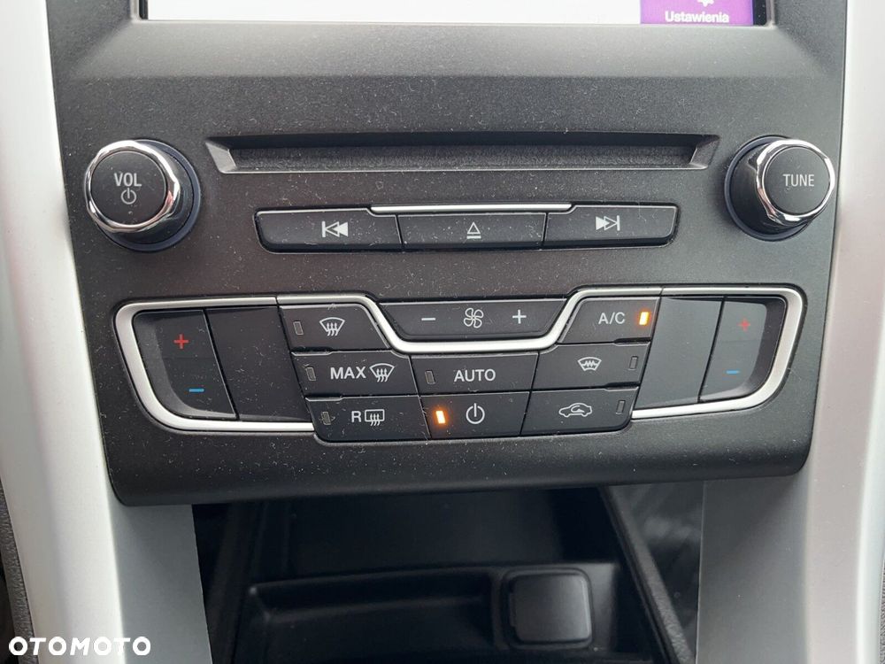 Ford Mondeo 1.5 EcoBoost Ambiente - 20